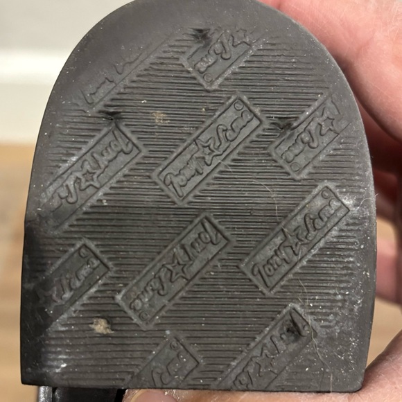 Tony Lama Men's Brown Western Boots gently used look great. - Picture 5 of 9